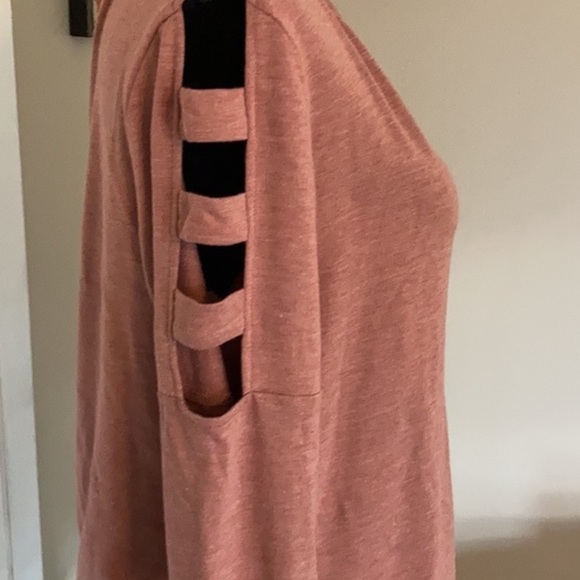 Apt 9 XXL tunic with sleeve detail - Picture 2 of 8